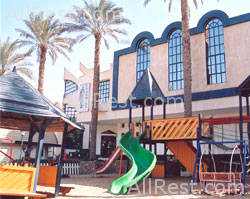 Oasis Hotel 25